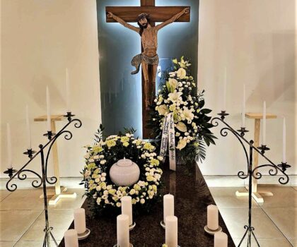 Domeikavos Lietuvos Kankinių bažnyčios šarvojimo salės (trys)